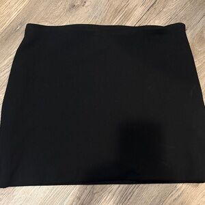 Zara Classic Black Pencil Skirt